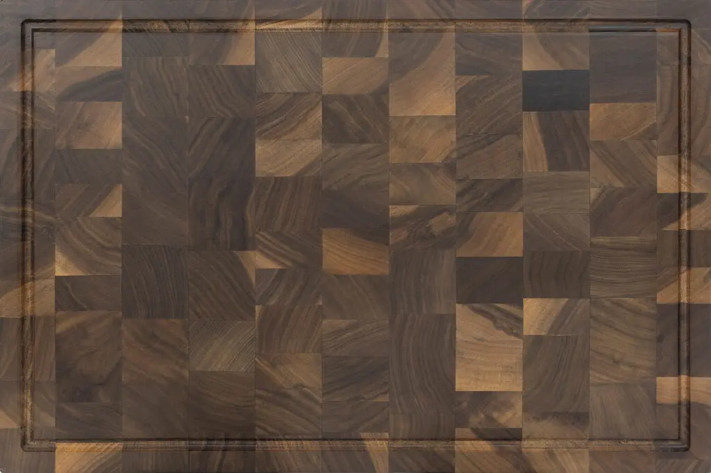 End Grain walnut cutting board - medium size